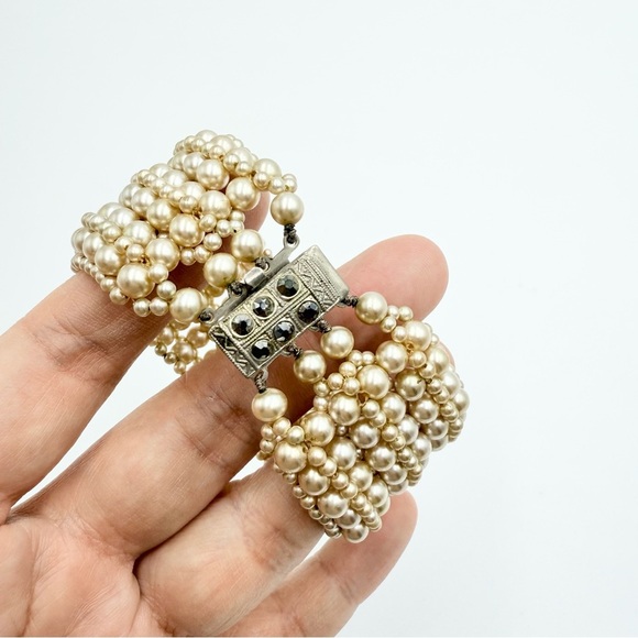 Vintage Faux Pearls Six-Vintage Faux Pearls Six-Strand Pearl Bracel - Picture 6 of 11